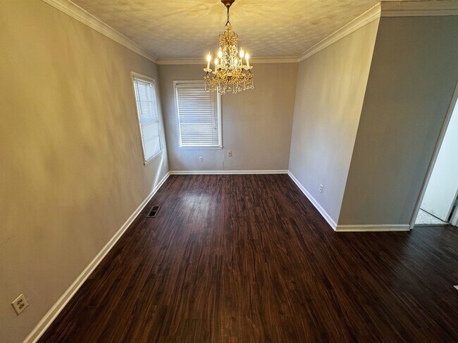 Foto del edificio - 3829 Guernsey Ave