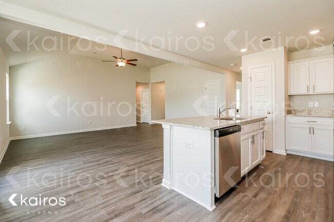 Foto del edificio - 104 Scots Pne Ct