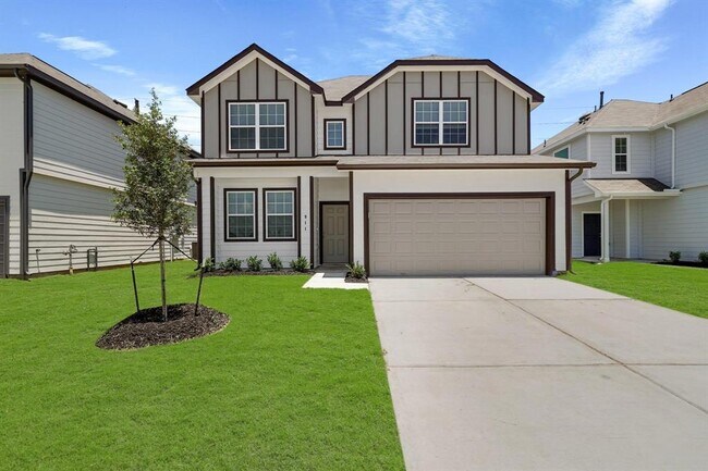 Building Photo - 911 Luke Darrell Dr