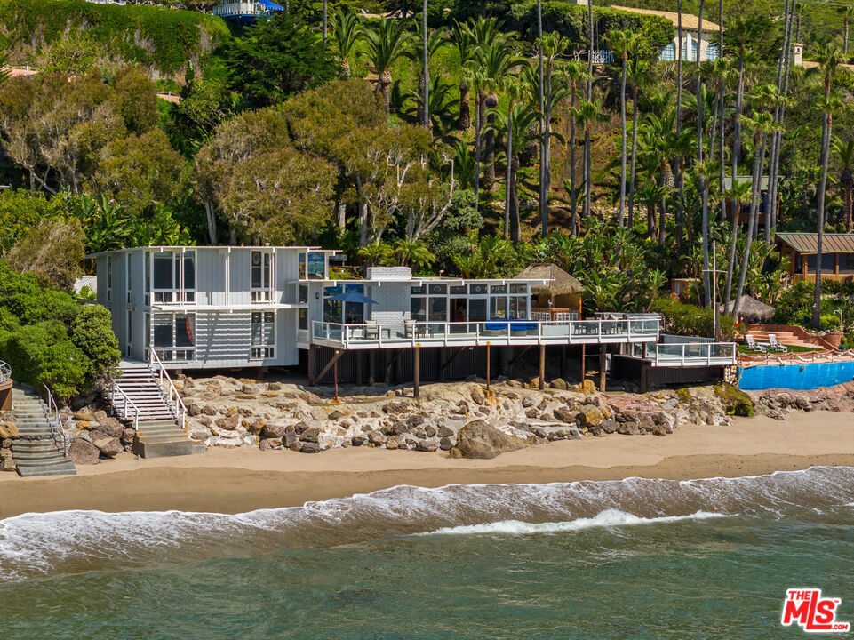 Foto principal - 33600 Pacific Coast Hwy