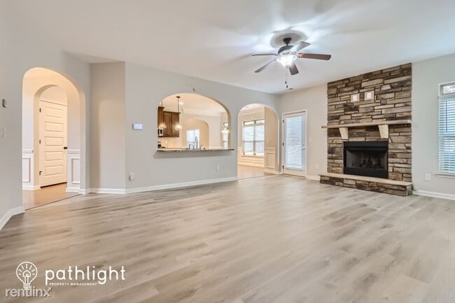 Building Photo - 4 br, 2.5 bath House - 581 Camano Way UNIT