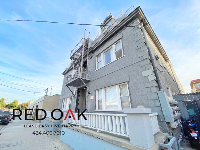 Foto del edificio - 527 W 15th St