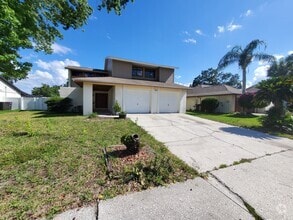 Building Photo - 4624 Landscape Dr
