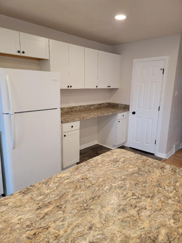 Building Photo - 604 Selma St