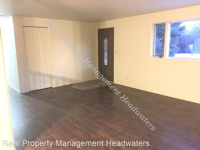 Building Photo - 3 br, 2.5 bath House - 1560 Williamsburg Road