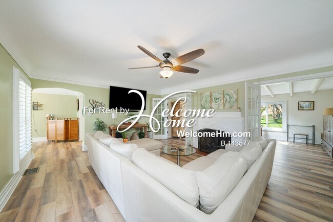 Building Photo - Remodeled Furnished Home in the Heart of Reno