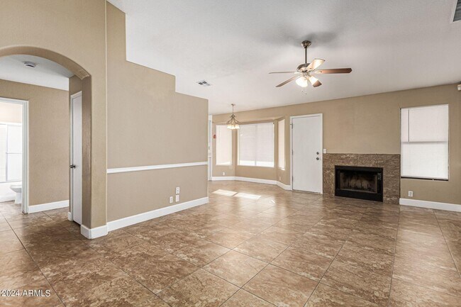 Building Photo - 2544 N 85th Ave