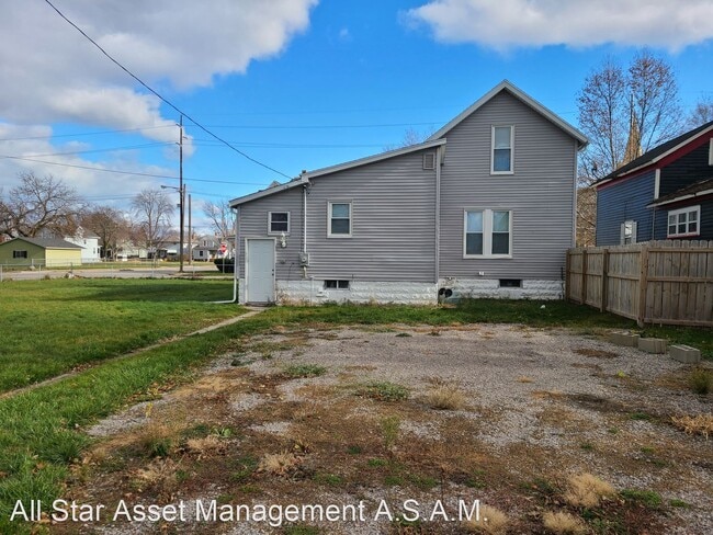 Foto del edificio - 3 br, 1 bath House - 417 N Jefferson St