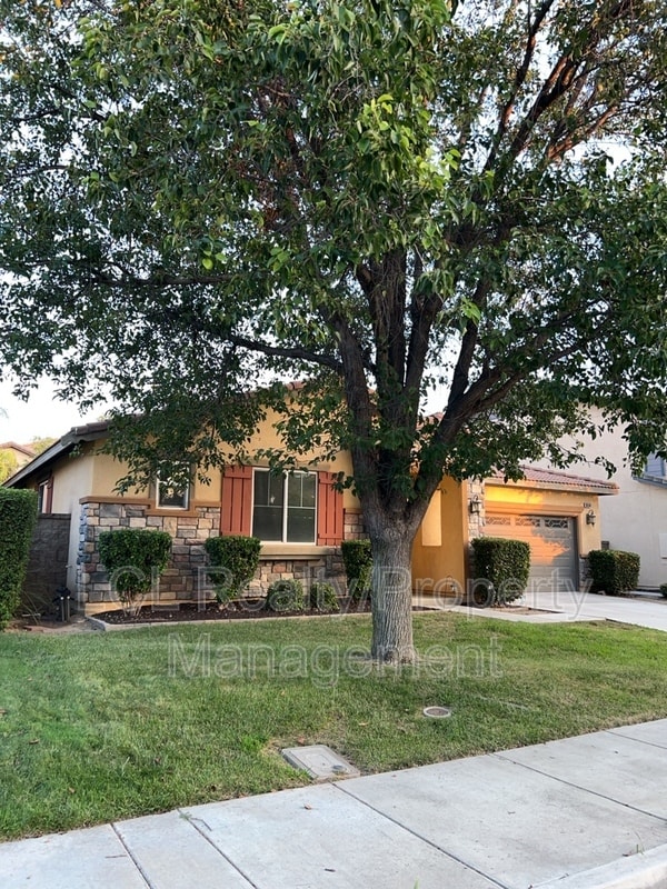 Building Photo - 30364 Skipstone Way