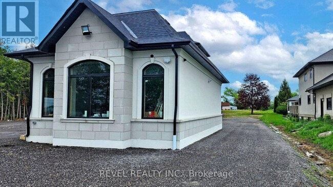 Photo du bâtiment - 3535 Westney Rd N