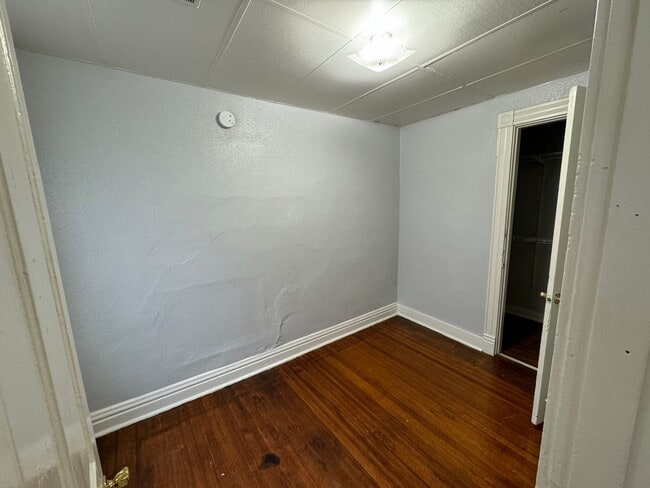 Foto del edificio - 432 W 3rd St