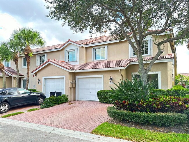 Building Photo - 7270 NW 61st Ter