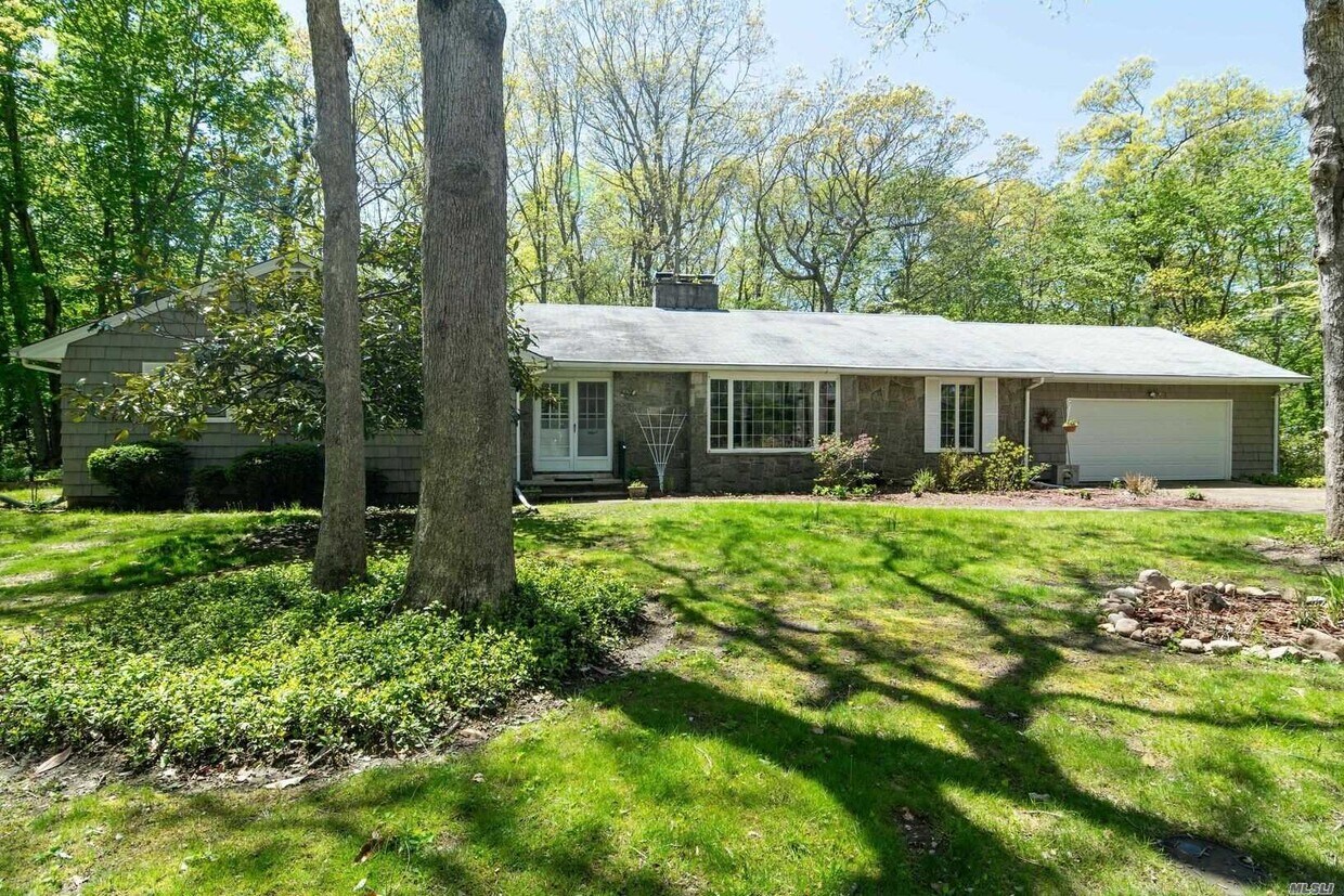 30 Bay View Dr N, Sag Harbor, NY 11963 House Rental in Sag Harbor, NY