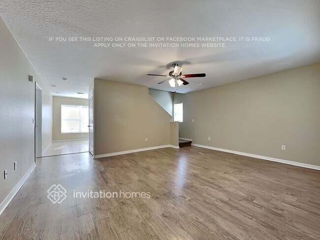 Foto del edificio - 5803 Meadowpark Pl