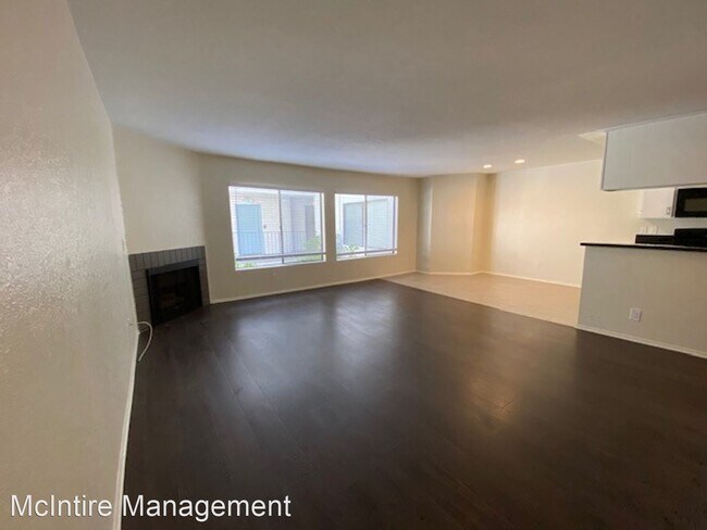 Building Photo - 4353 Coldwater Canyon Ave