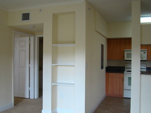 Building Photo - 10250 NW 33rd St