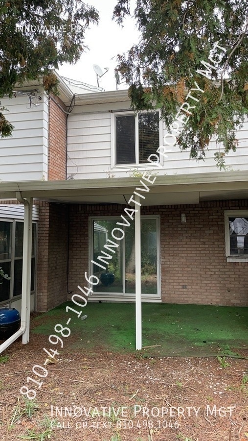 Building Photo - 3844 Park Forest Dr