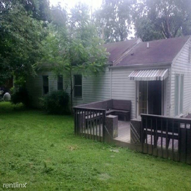 Primary Photo - 1115 Oak Street Ext