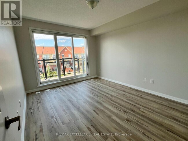 Photo du bâtiment - 250 Sunny Meadow Blvd