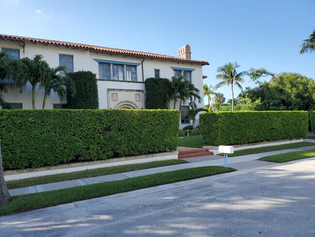 Foto del edificio - 80 Middle Rd