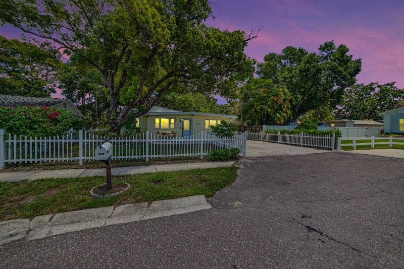 Photo - 4413 W Rogers Ave (Tampa, FL)