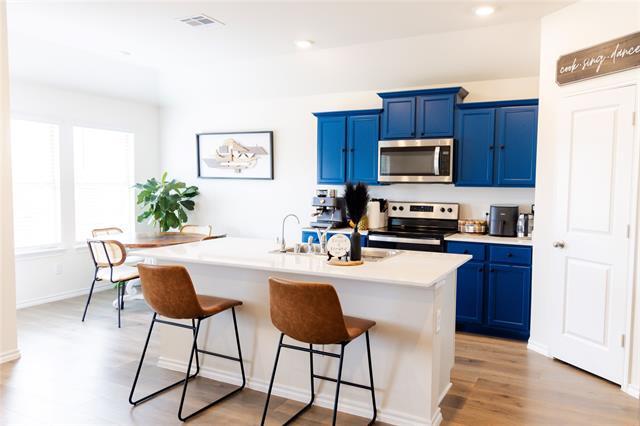 Foto del edificio - 6505 Waterfall Ln