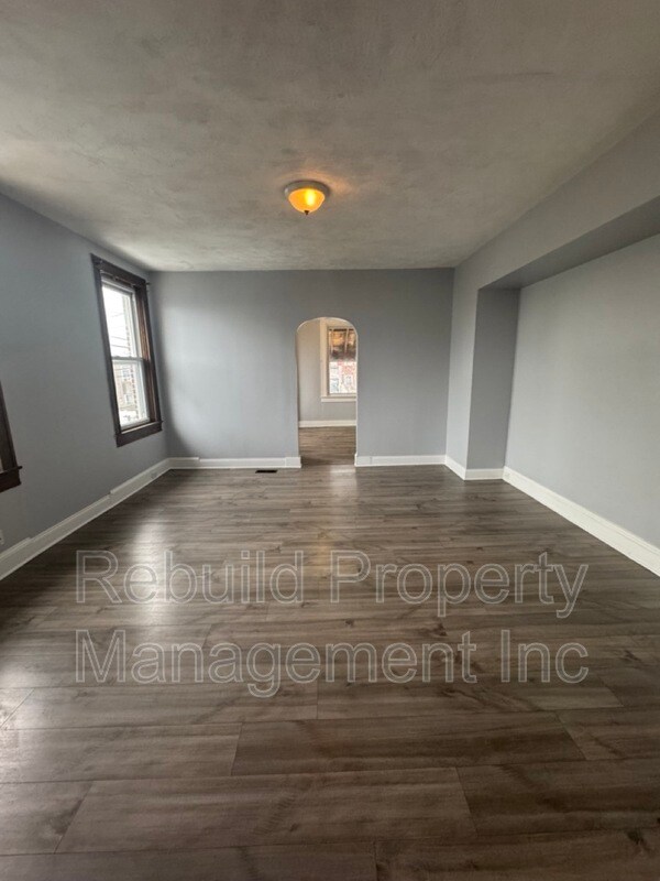 Foto del edificio - 2867 Lake Ave