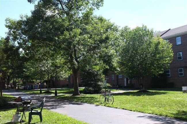 Foto del edificio - 721 North Ter