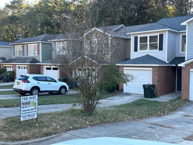 Foto del edificio - 536 Heritage Ct