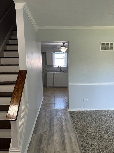 Building Photo - 4014 Euclid Ln