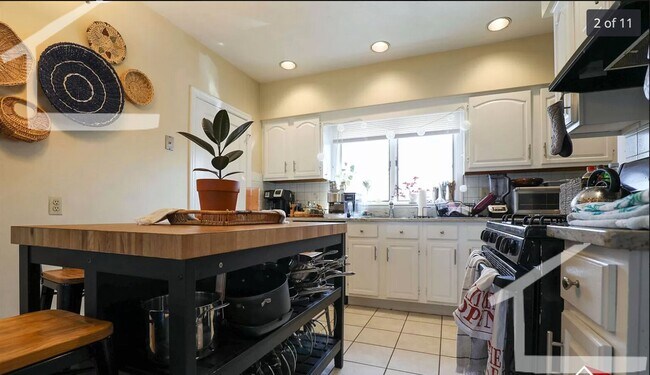 Foto del edificio - HOT BRIGHTON LISTING!!!!