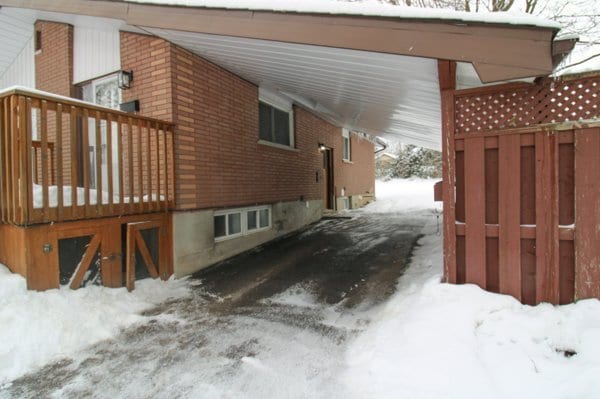 Building Photo - 3 Bed / 1 Bath Main Floor Unit – $2,549 Al...