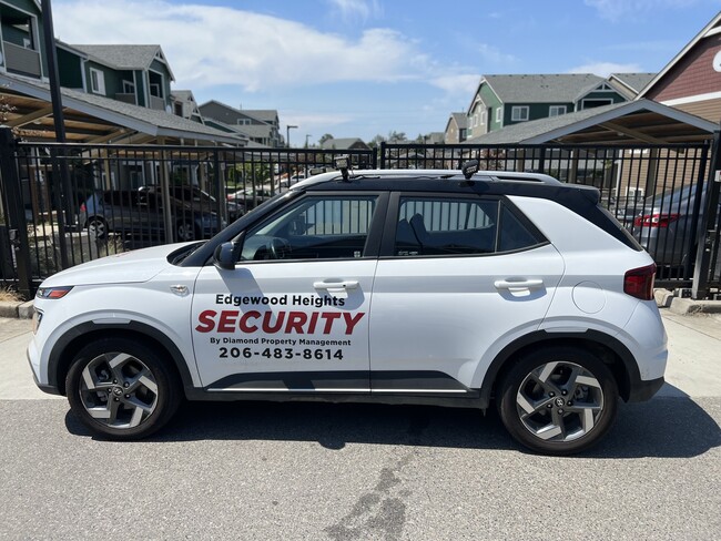 Gated with Onsite security guards at night - Edgewood Heights