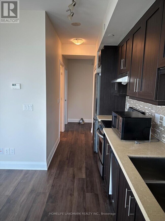 Photo du bâtiment - 68 Canterbury Pl