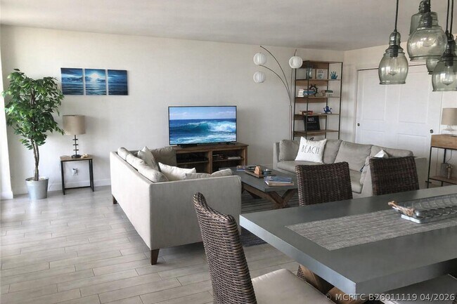 Foto del edificio - 5200 N Ocean Blvd