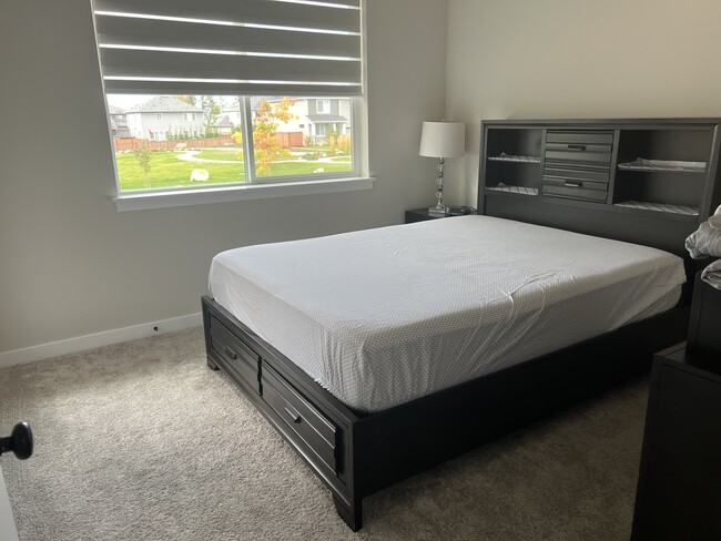 Foto del edificio - 5026 86th Ave NE