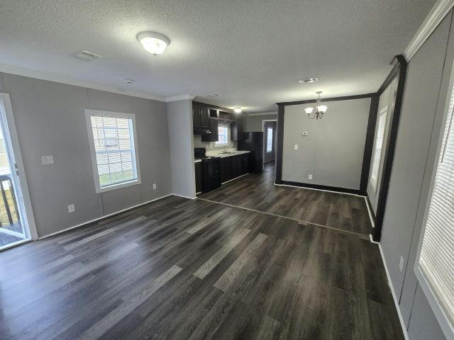Foto del edificio - 1234 Reynolds Rd