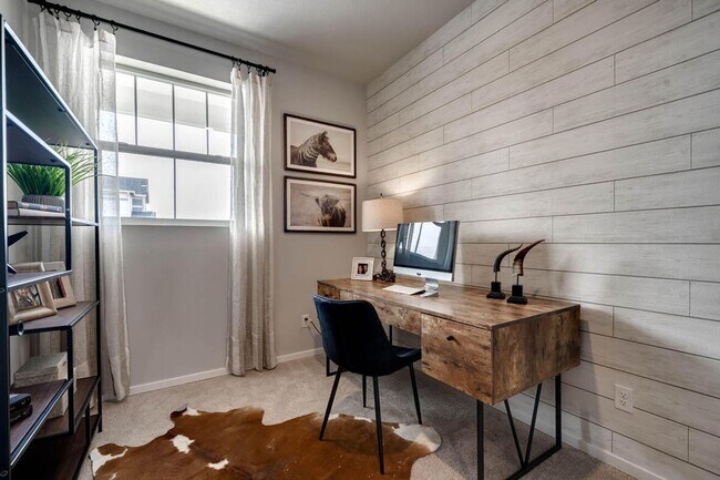 Foto del edificio - Modern 4 bedroom with den and neighborhood pool!