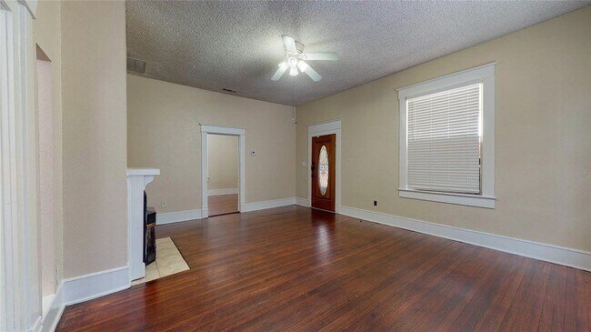 Foto del edificio - 512 S Brighton Ave