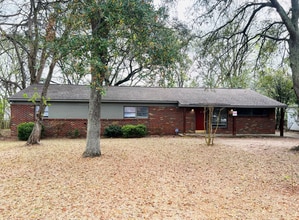 Building Photo - 3120 Guymar Rd