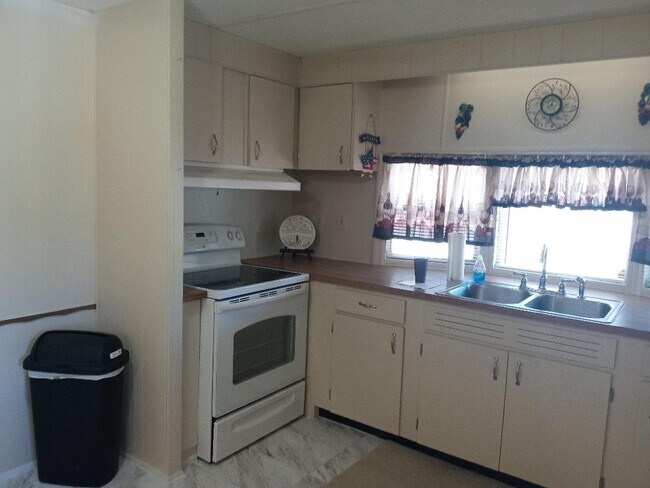 Foto del edificio - 3274 Welsh St