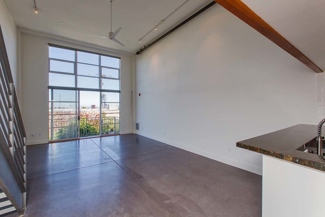 Foto principal - Renovated Dogpatch Loft
