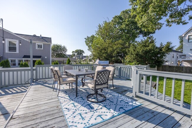 Foto del edificio - 28 Brookdale Ave