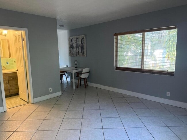 Photo - 1332 NW 5th Ave Apartment