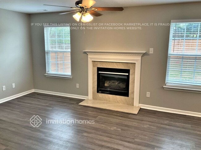 Foto del edificio - 12027 Chantress Ln