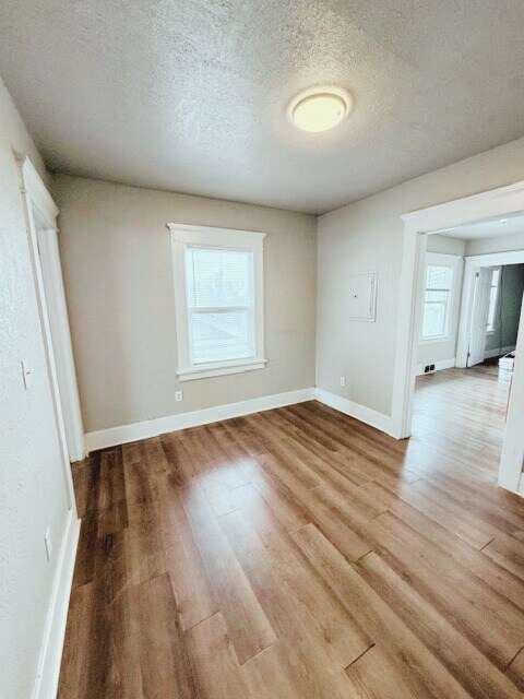 Foto del edificio - 1404 8th St