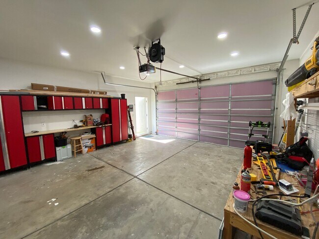 Foto del edificio - Beautifully updated 5BR/3BA Home in South Boulder W/Large Backyard!