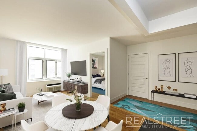 Building Photo - LUXURY 1 BED LOFT in Queens!