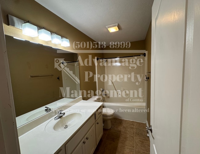 Building Photo - 50 Whispering Wind Cir