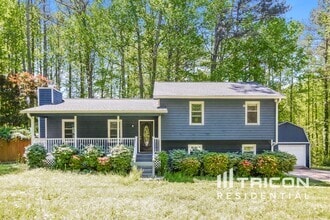Building Photo - 167 Hardy Cir